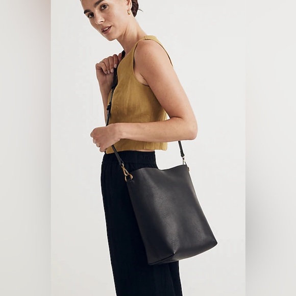 Madewell The Transport Bucket Bag excellent condition - Picture 3 of 6